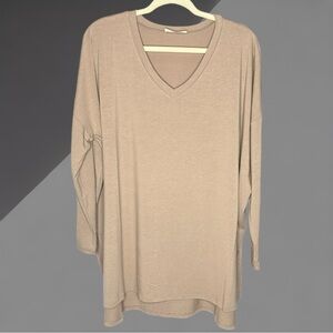 ZENANA Dolman Long Sleeve V-neck Side Slit Hi-low Hem Top | Ash Mocha